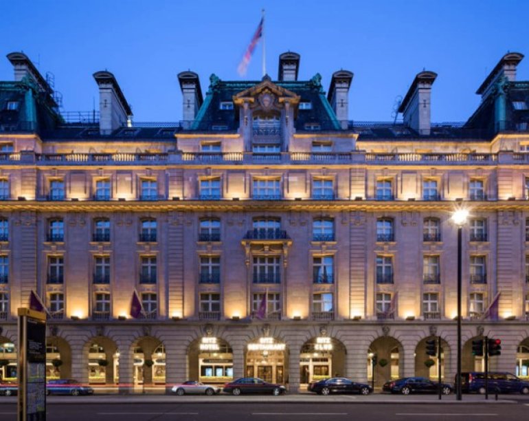 La costruzione del Casinò Ritz a Londra