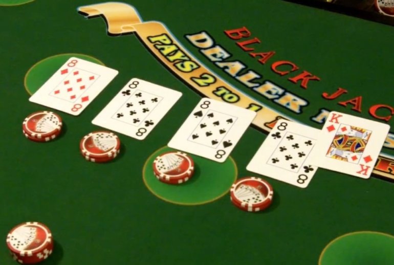 split nel blackjack